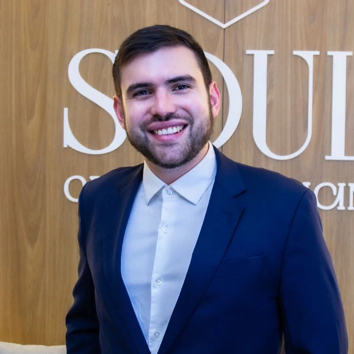 Dr. Gabriel Castro Tavares